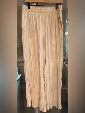 H&M Cream Wide-Leg Crinkle Pleat Trousers